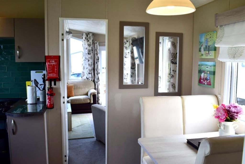 Cosy & Modern Private Seaview Caravan North Seaton Exterior foto